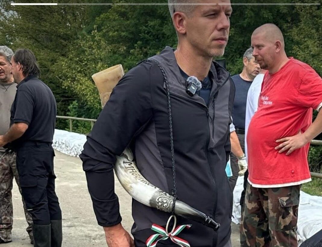 Vietnámi fizetett lájkolók lepték el Magyar Péter Facebook oldalát