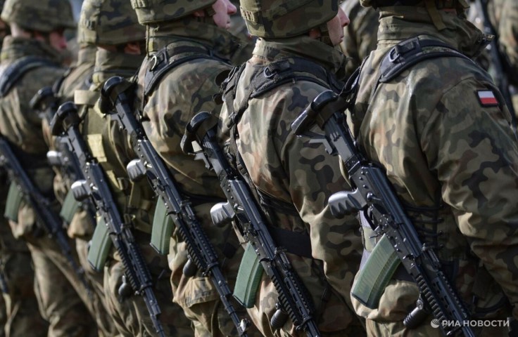 csapatokat küldene Ukrajnába