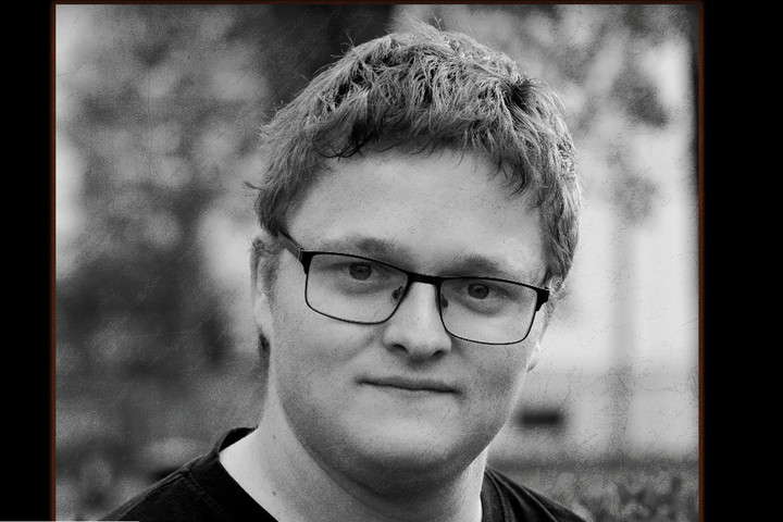 migráns gyilkolta meg