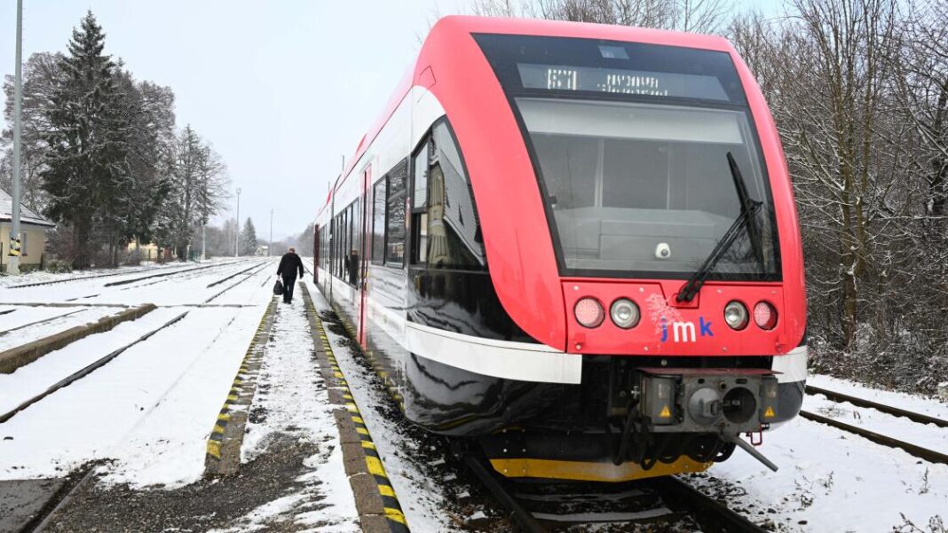 cc6a8fcb-366c-443d-a0d2-8c9fad61f410_20250115-my-vlak-2101166