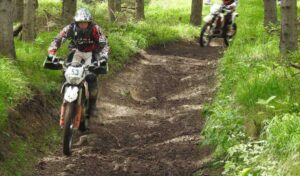 Illegális krosszmotorosok