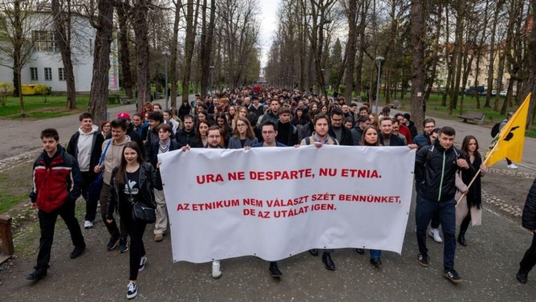 békés tüntetés Kolozsváron