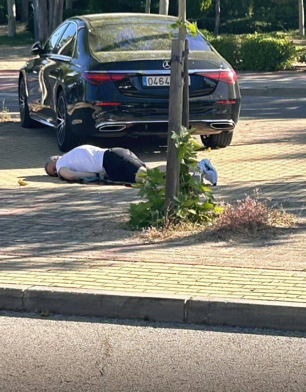 gyilkosság gyilkosság a nyílt utcán
