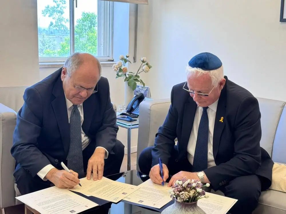 holokausztra érzékenyítés