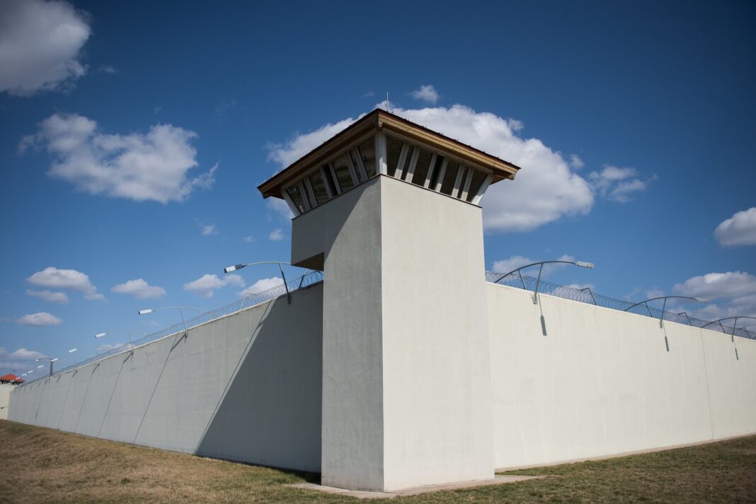 tiszalöki börtönben