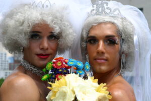 deviáns házasságok