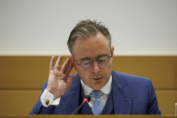 POLITICS CHAMBER COMMISSION INTERIOR AFFAIRS Belgium