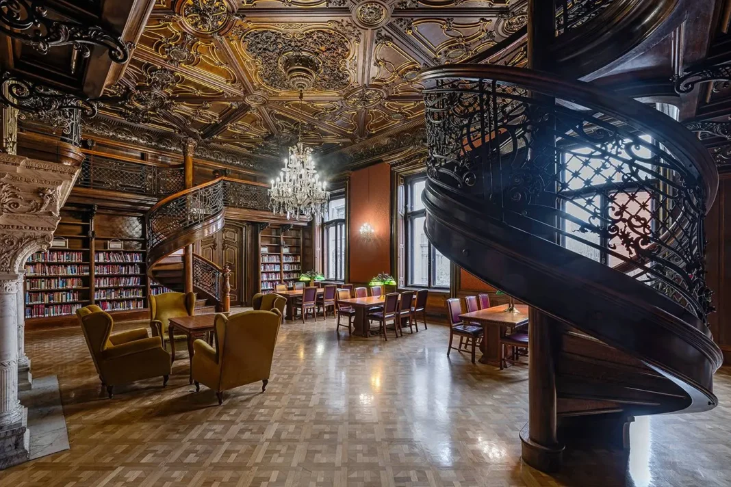 Budapesti Iskola Budapesti Iskola