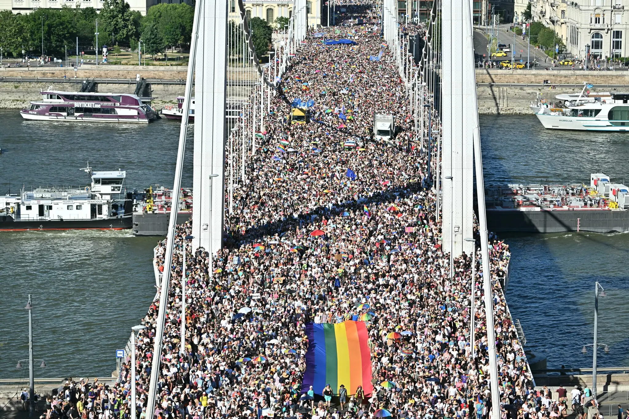 Pride büntetés