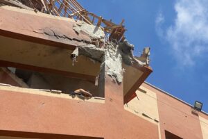 légitámadás kórház ellen