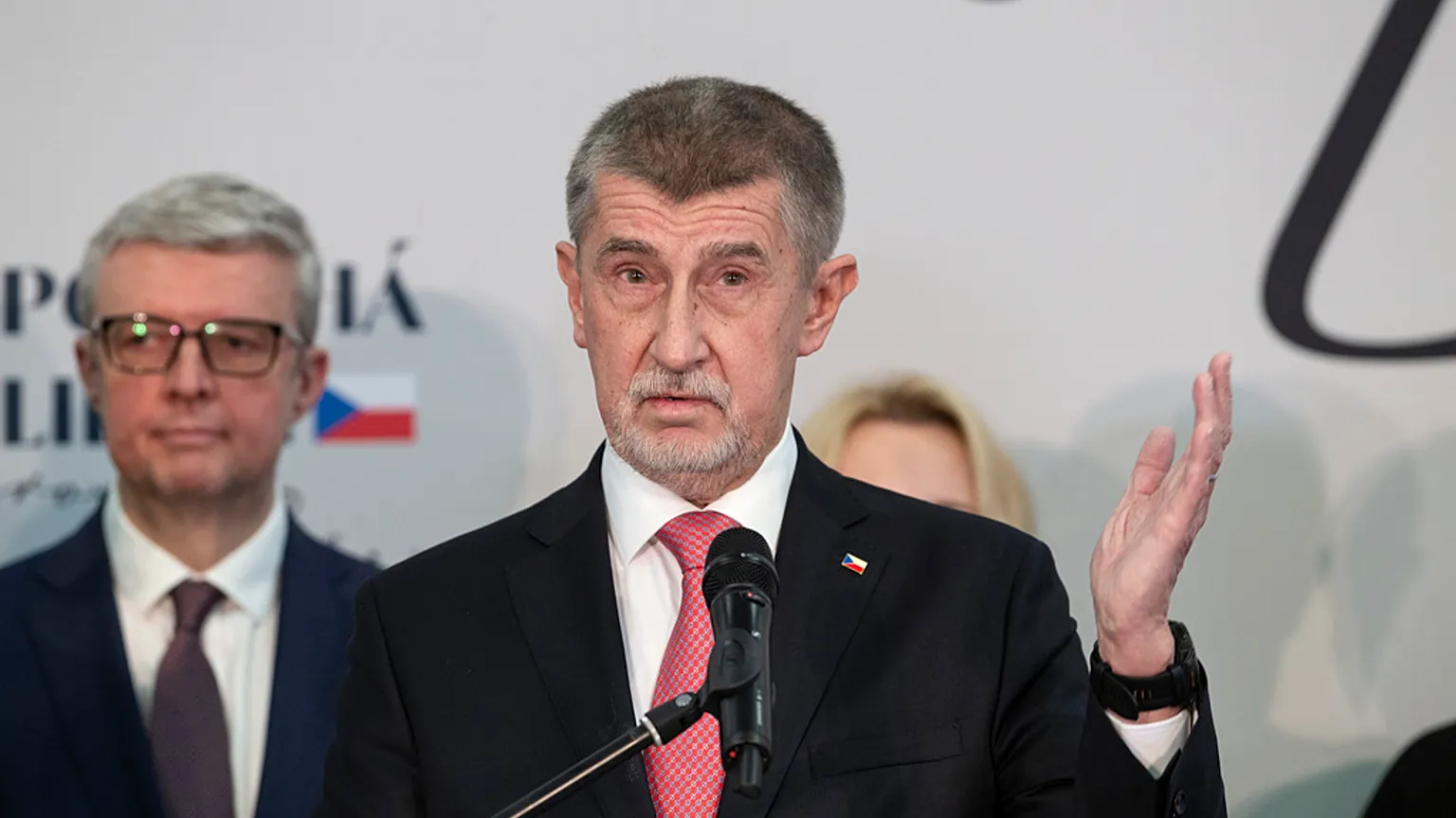 megtámadták a volt cseh elnököt