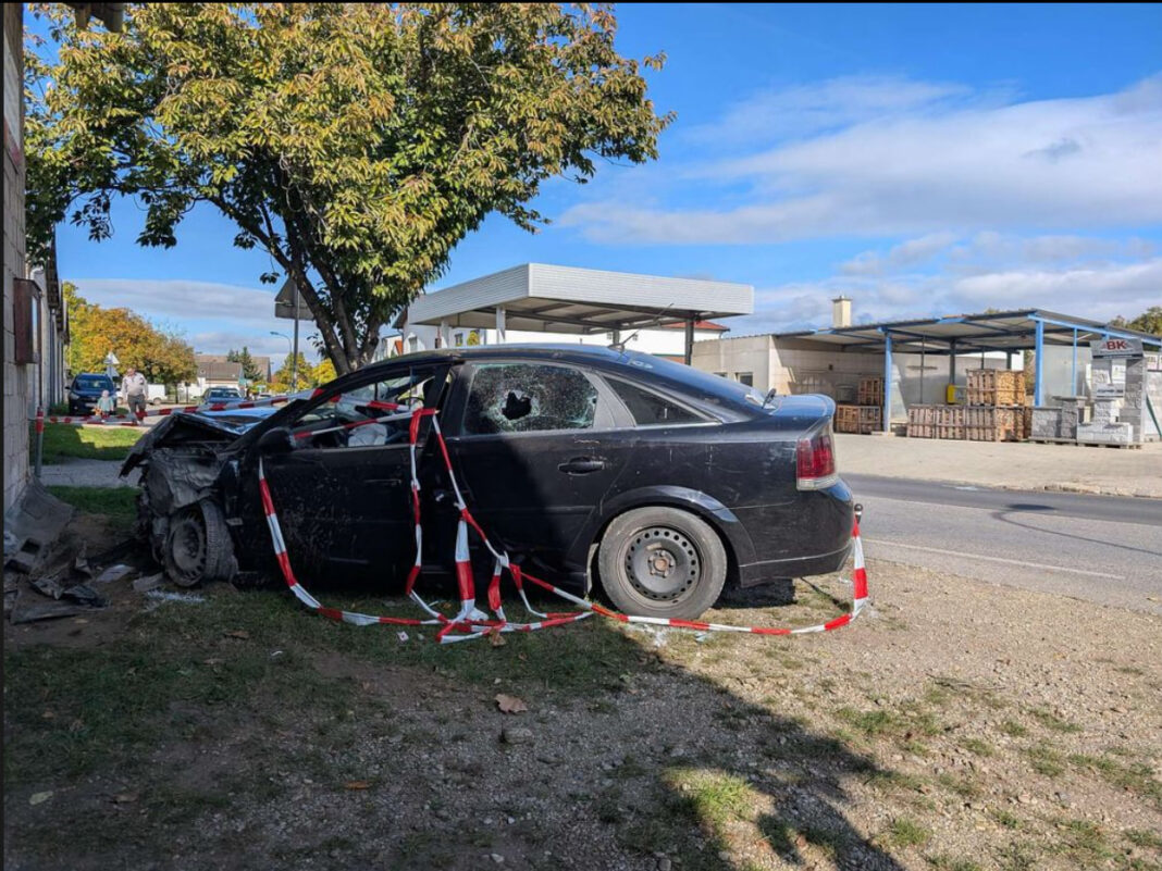 embercsempész karambolozott
