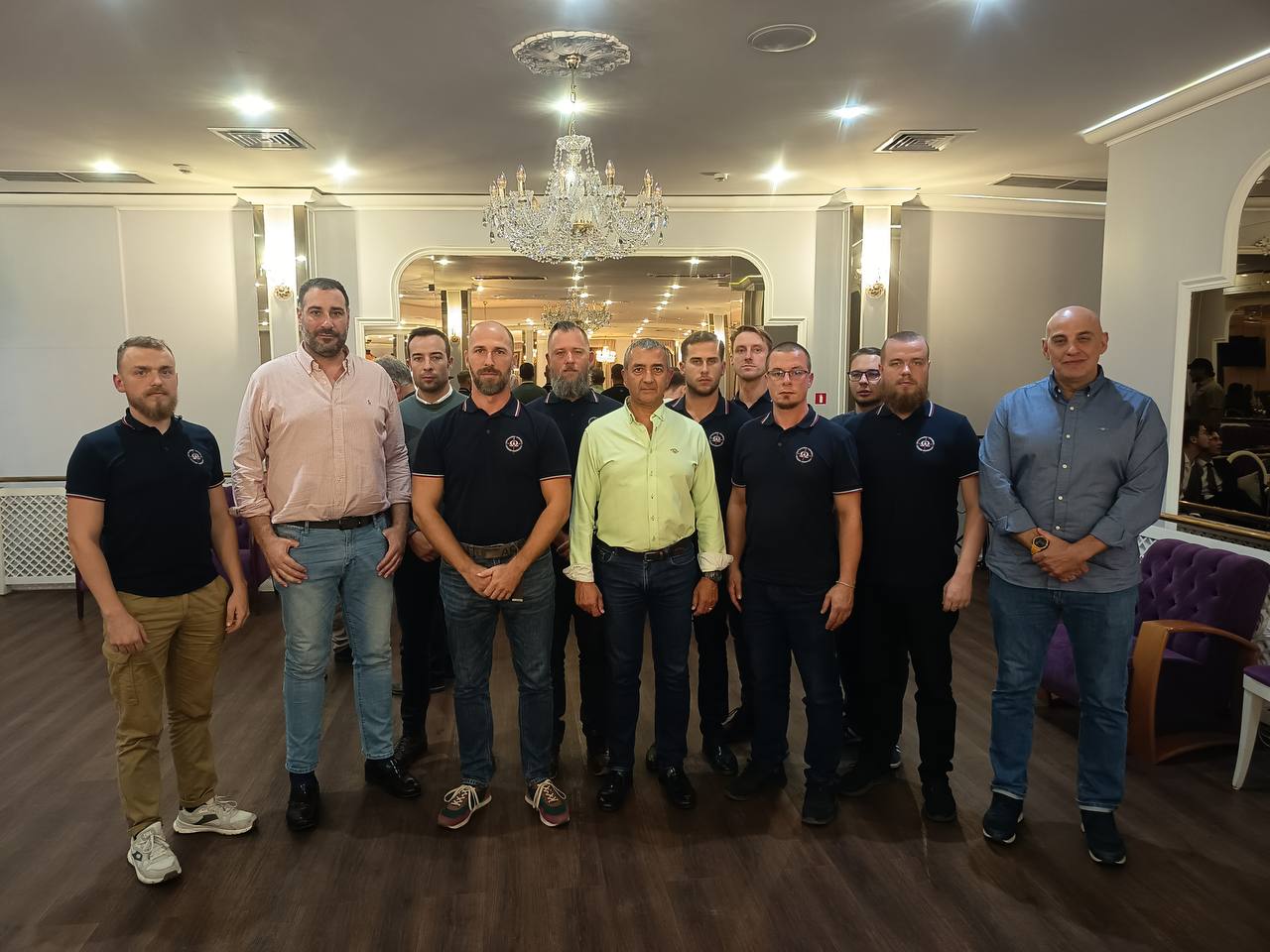 A két delegáció tagjai Szentpéterváron