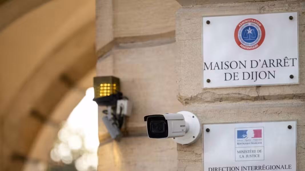 szökés Franciaország