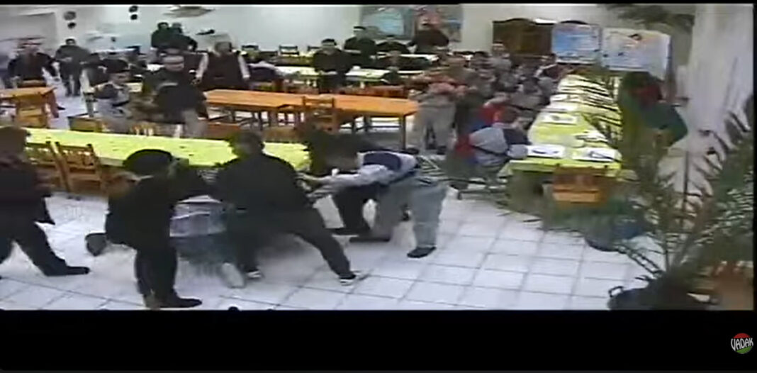 tömegverekedés a javítóintézetben