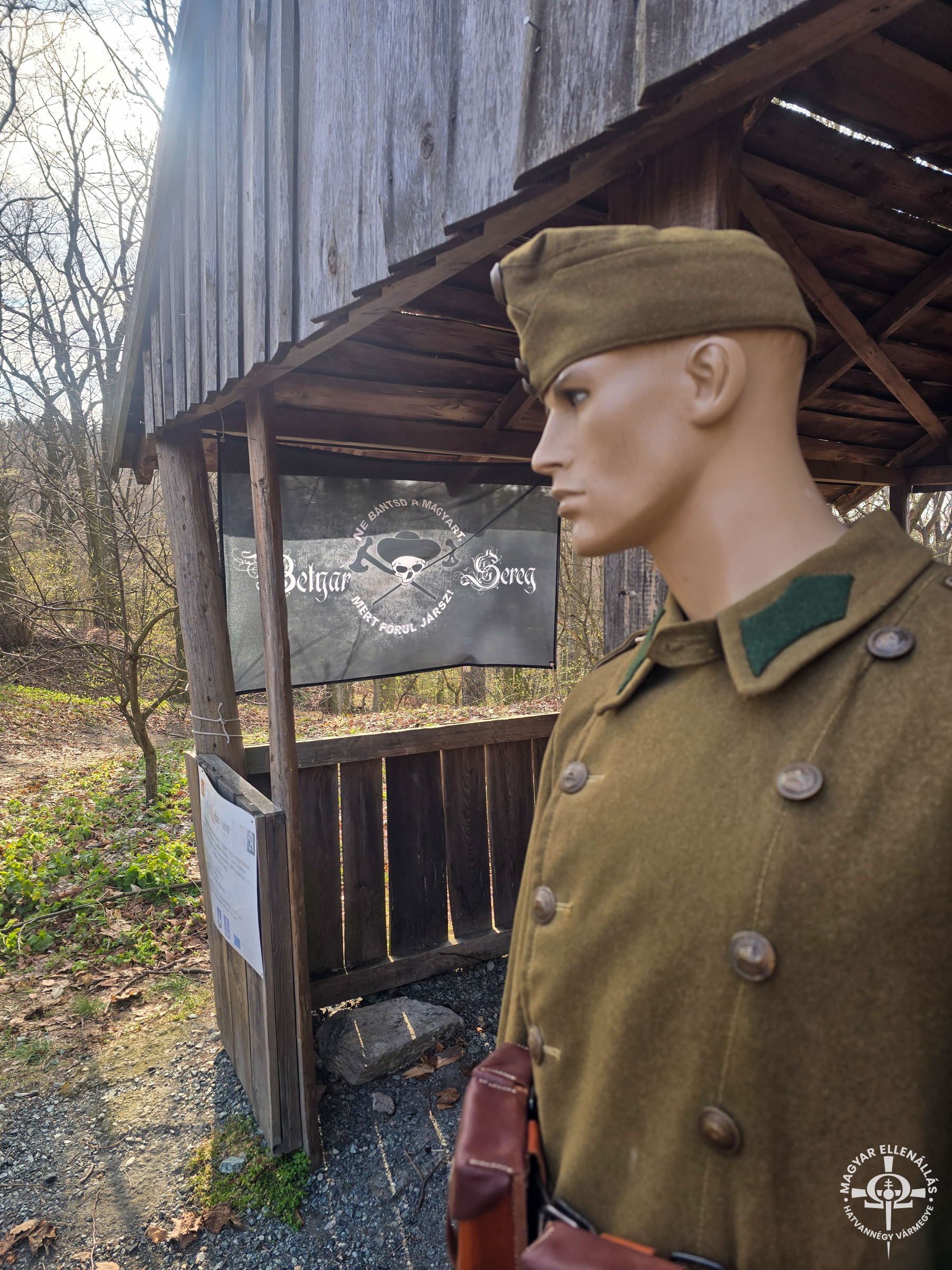 A Betyársereg pontján kisebb hadtörténeti kiállítás fogadta a résztvevőket.